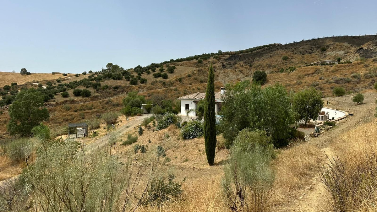 Te koop Vrijstaande Villa Costa Del Sol Alora € 379.000,-