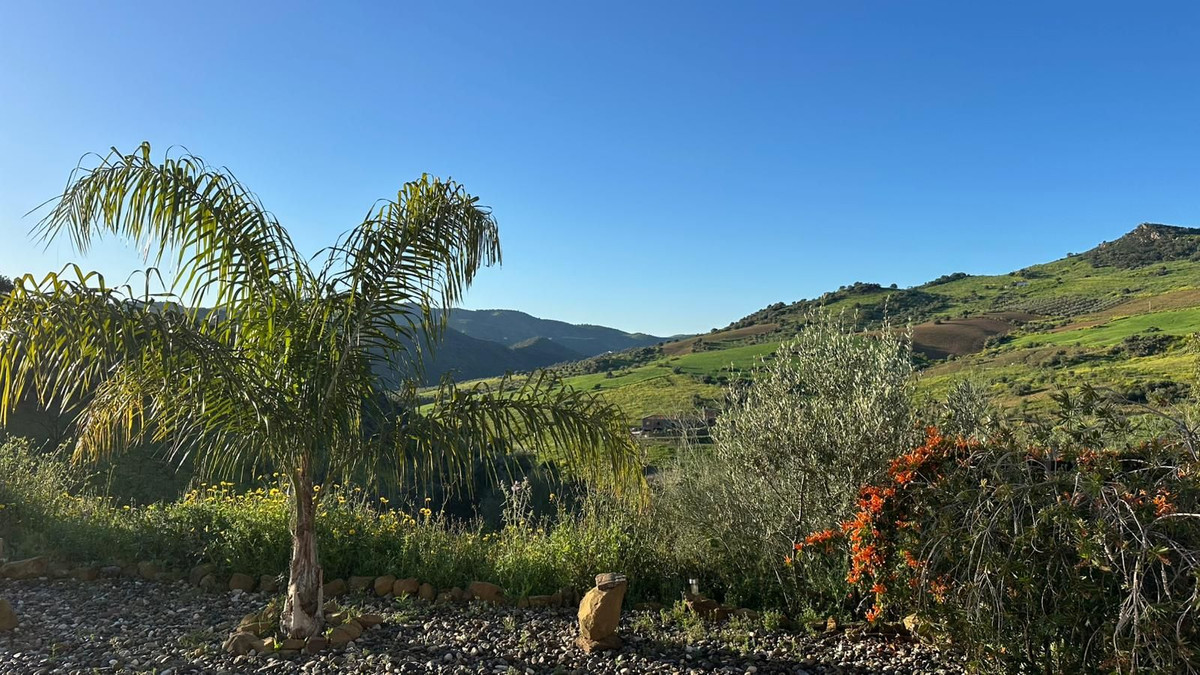 Te koop Vrijstaande Villa Costa Del Sol Alora € 379.000,-