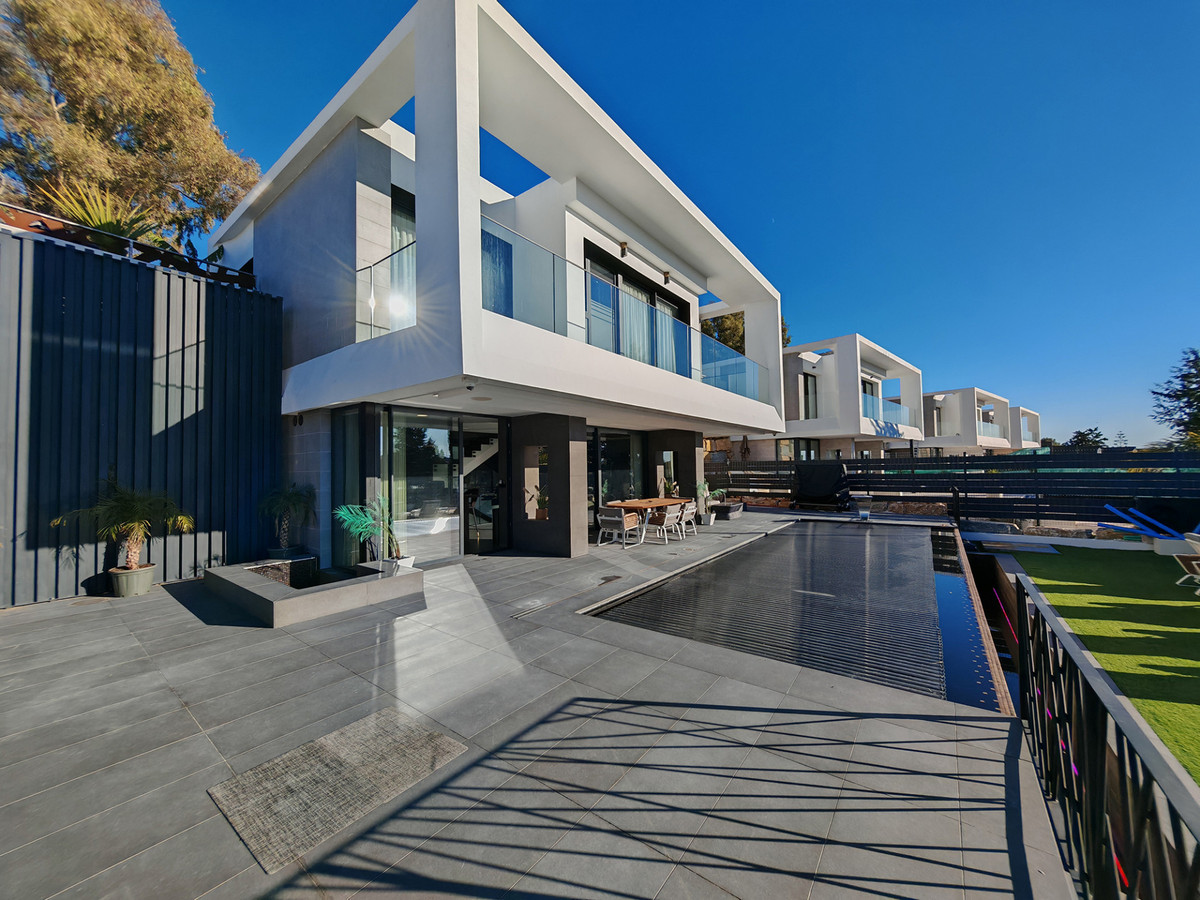 Te koop Vrijstaande Villa Costa Del Sol Valle Romano € 1.690.000,-