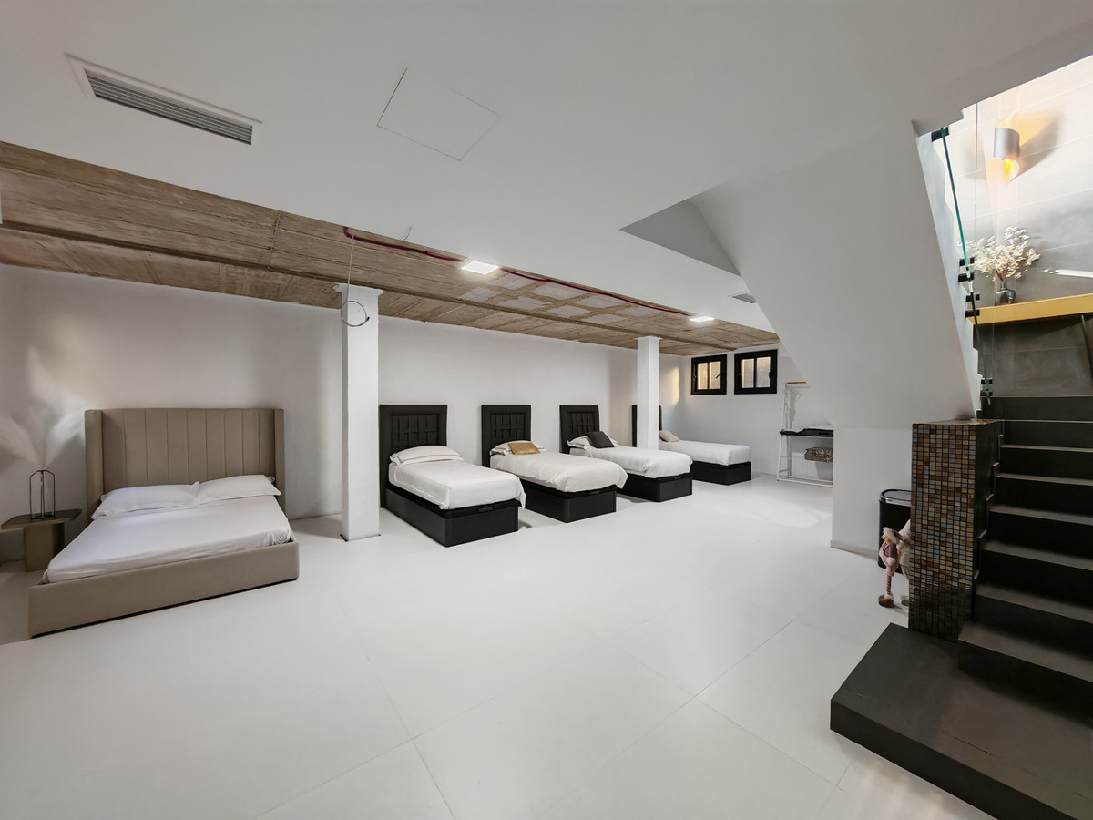 Te koop Vrijstaande Villa Costa Del Sol Valle Romano € 1.690.000,-