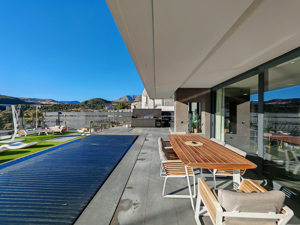 Te koop Vrijstaande Villa Costa Del Sol Valle Romano € 1.690.000,-