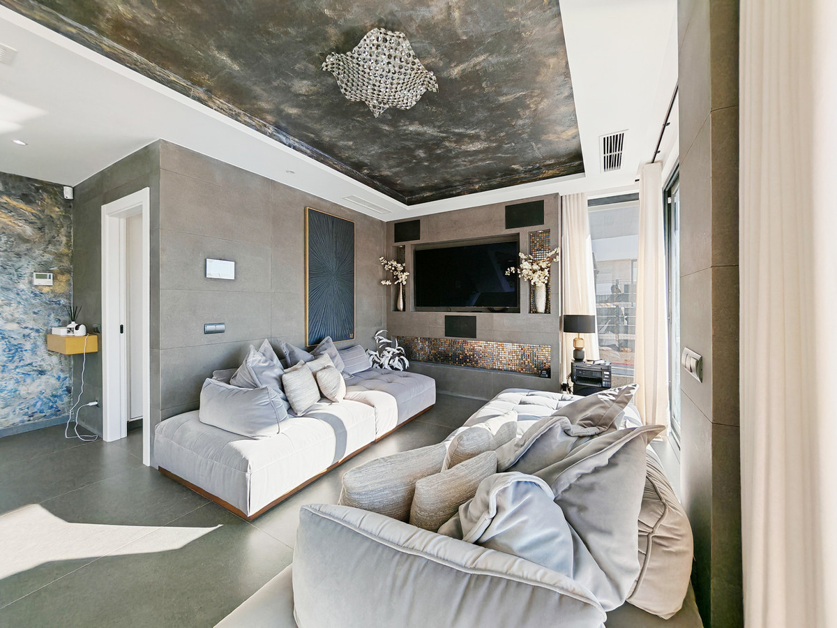 Te koop Vrijstaande Villa Costa Del Sol Valle Romano € 1.690.000,-