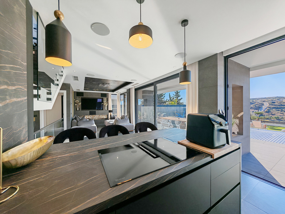 Te koop Vrijstaande Villa Costa Del Sol Valle Romano € 1.690.000,-