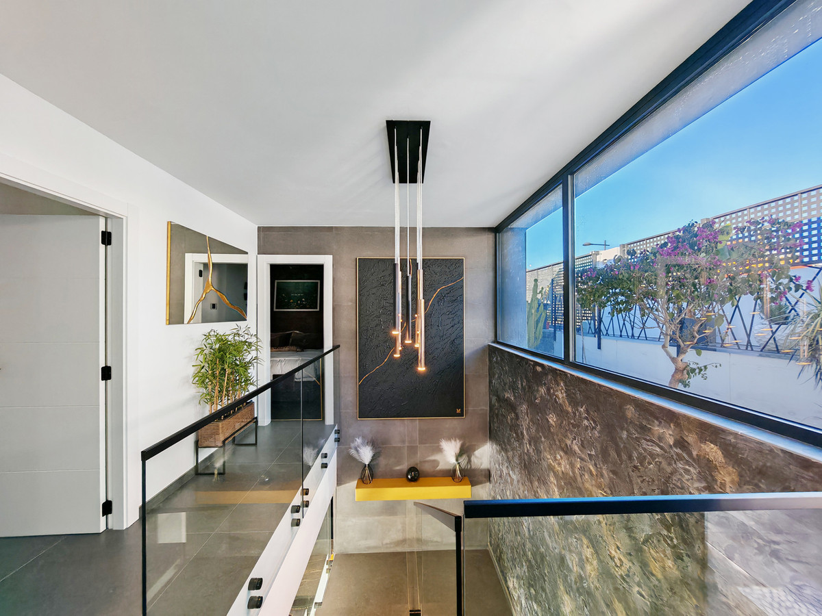 Te koop Vrijstaande Villa Costa Del Sol Valle Romano € 1.690.000,-