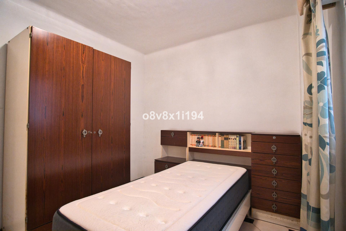 Te koop Middle Floor Apartment Costa Del Sol Málaga € 340.000,-