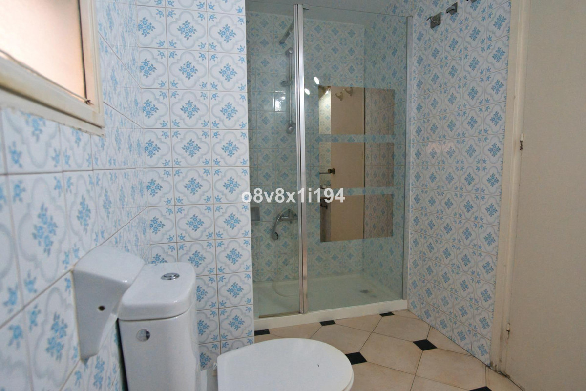 Te koop Middle Floor Apartment Costa Del Sol Málaga € 340.000,-