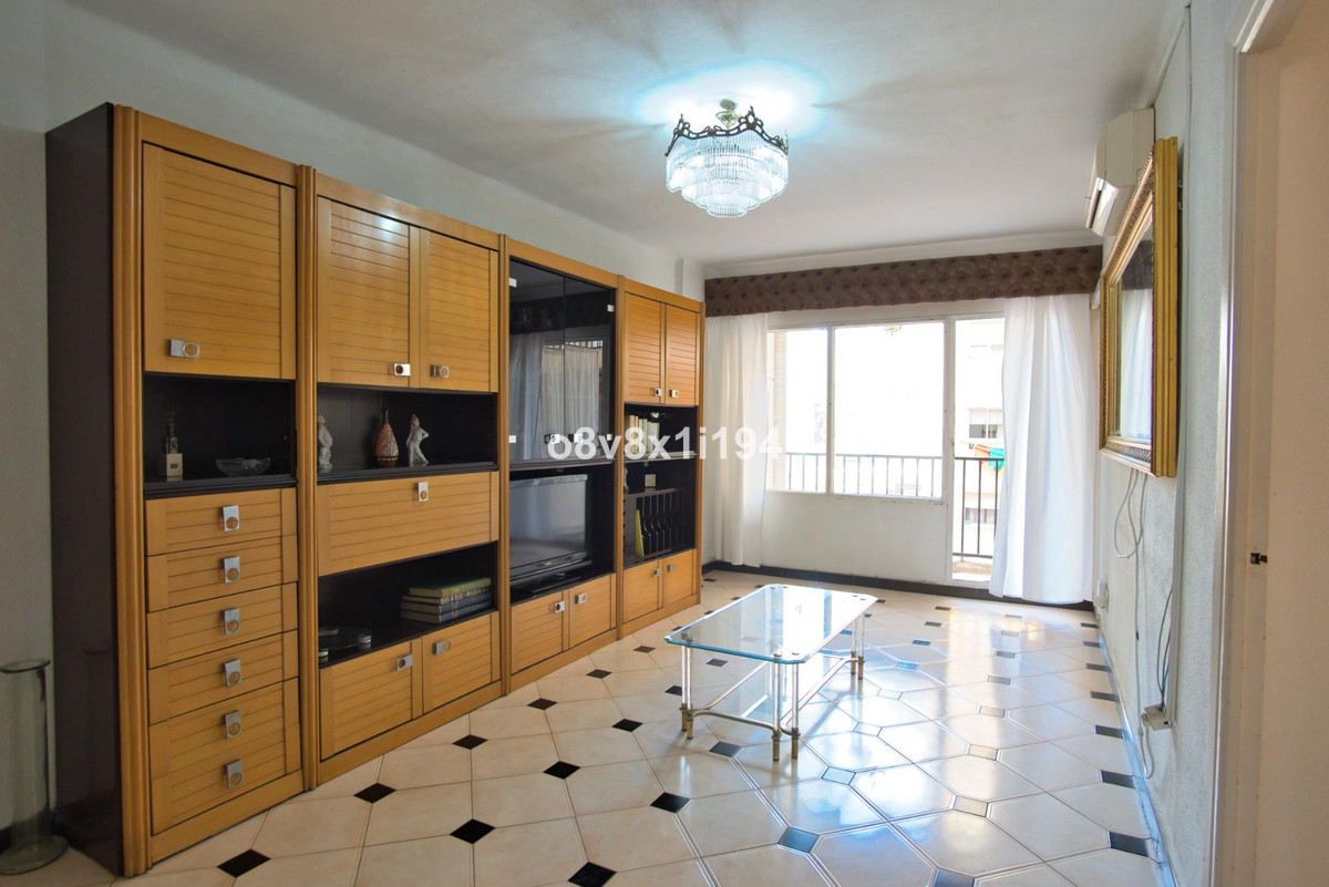 Te koop Middle Floor Apartment Costa Del Sol Málaga € 340.000,-