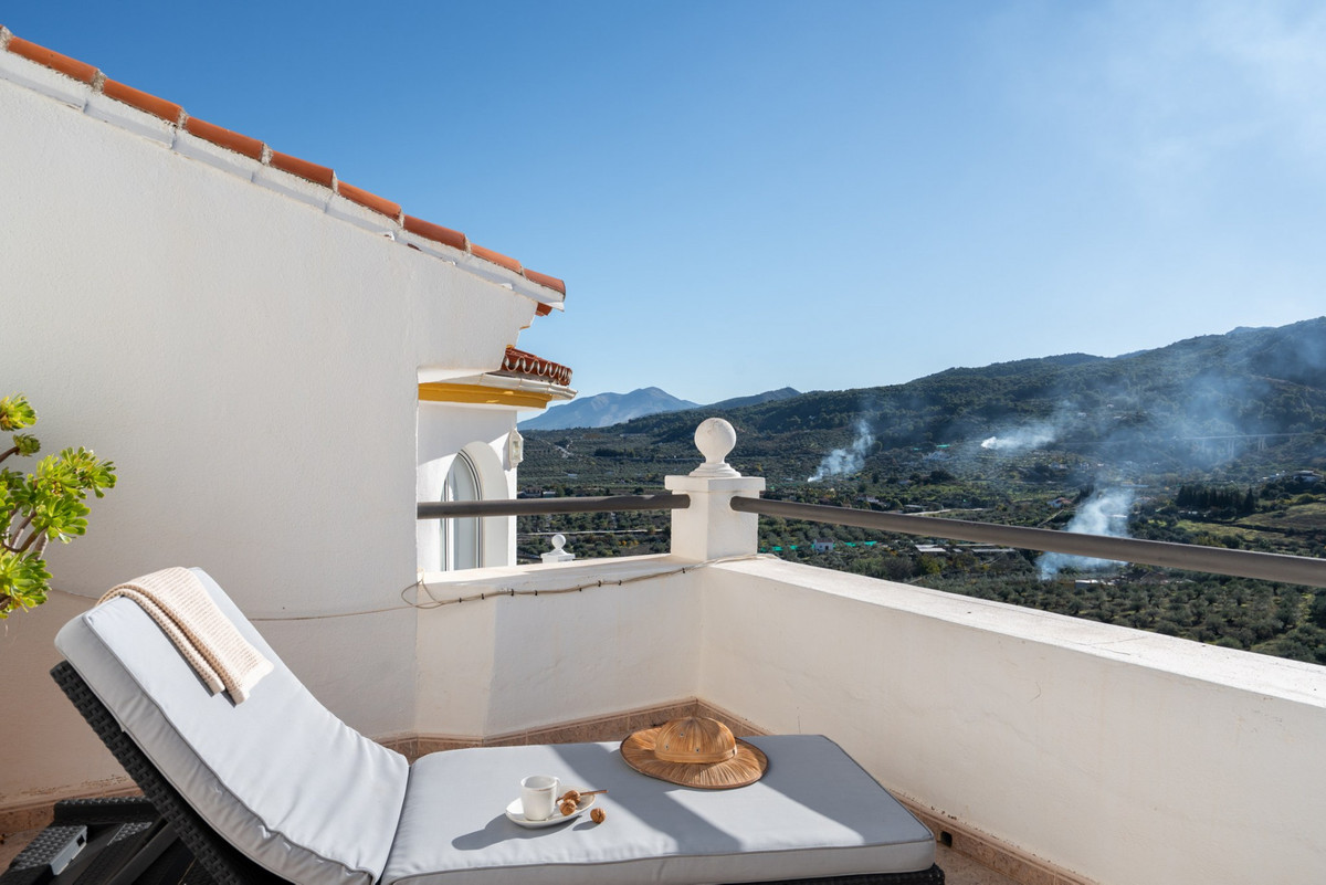 Te koop Herenhuis Costa Del Sol Monda € 349.000,-