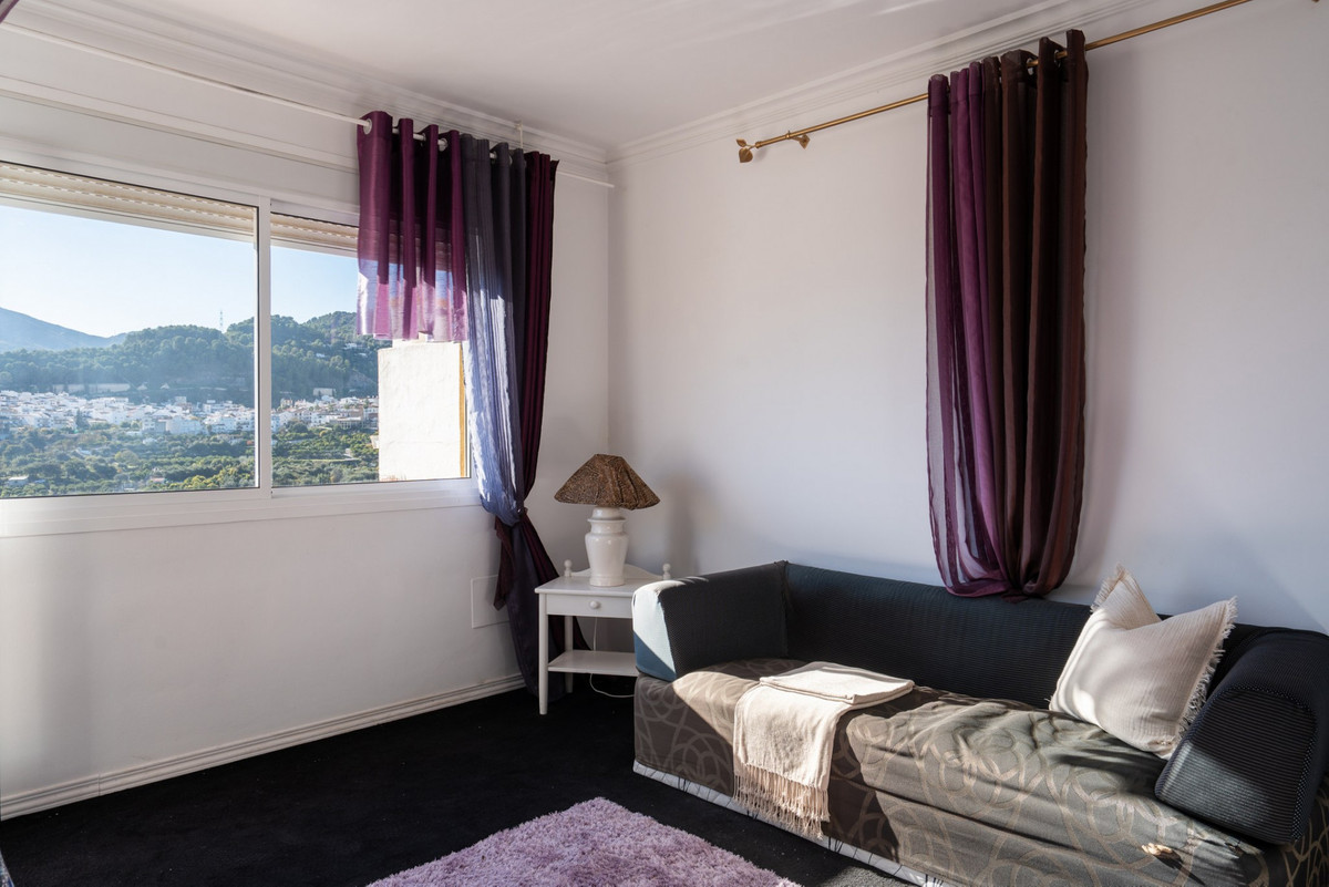 Te koop Herenhuis Costa Del Sol Monda € 349.000,-