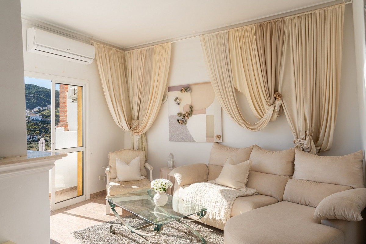 Te koop Herenhuis Costa Del Sol Monda € 349.000,-