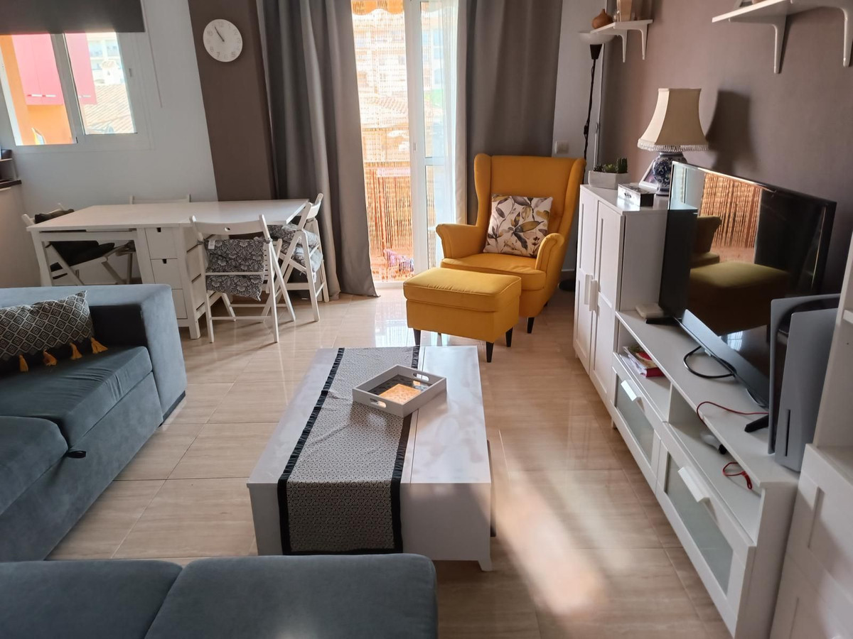 Te koop Middle Floor Apartment Costa Del Sol San Luis De Sabinillas € 230.000,-