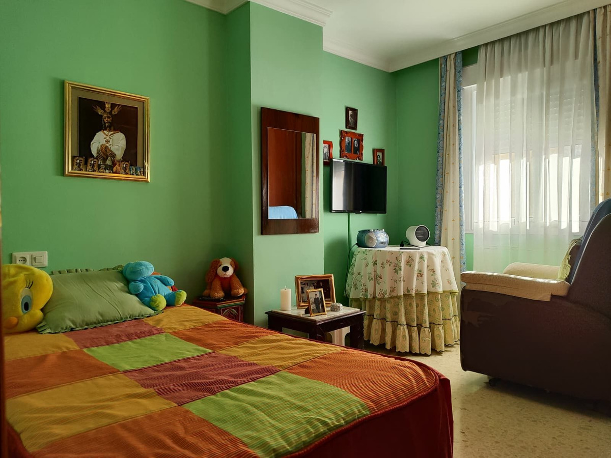 Te koop Middle Floor Apartment Costa Del Sol Torremolinos € 360.000,-