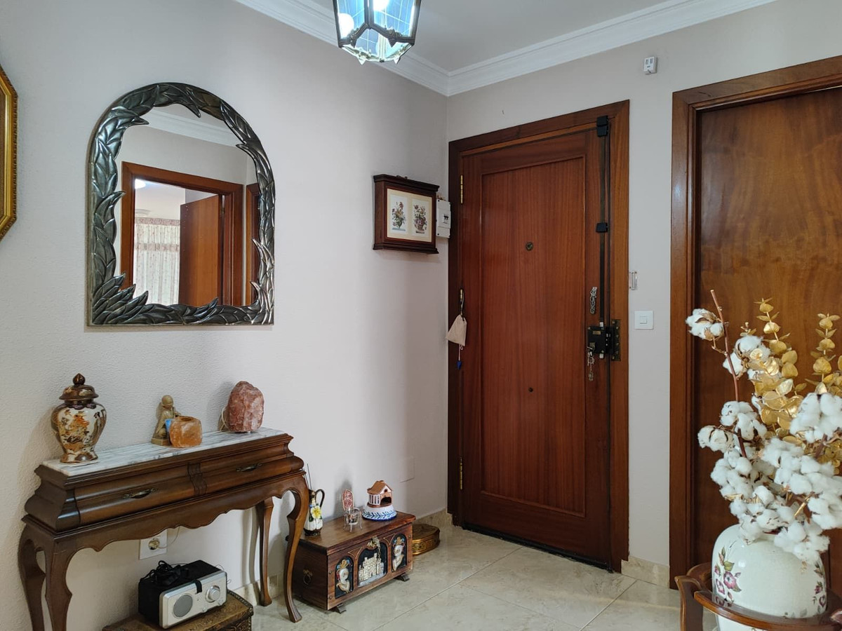 Te koop Middle Floor Apartment Costa Del Sol Torremolinos € 360.000,-