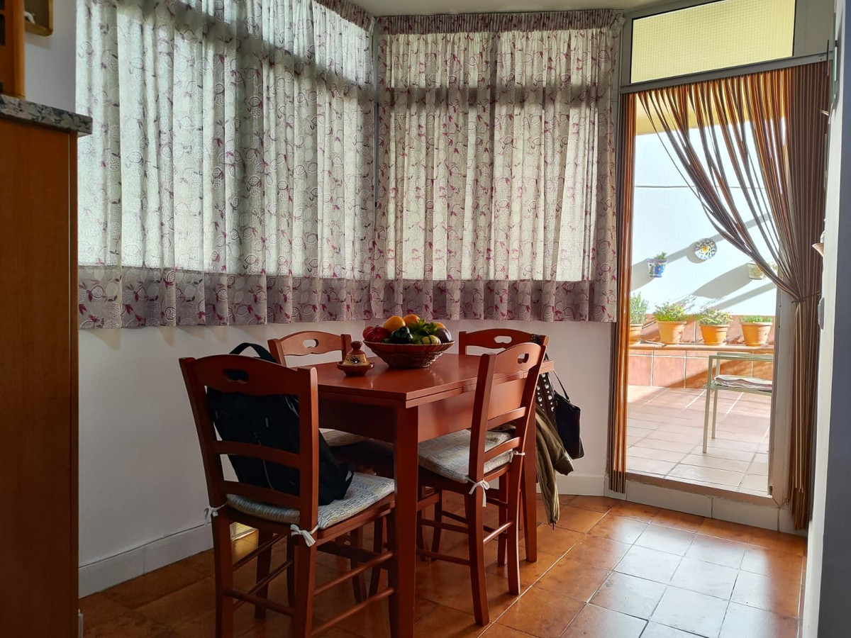 Te koop Middle Floor Apartment Costa Del Sol Torremolinos € 360.000,-