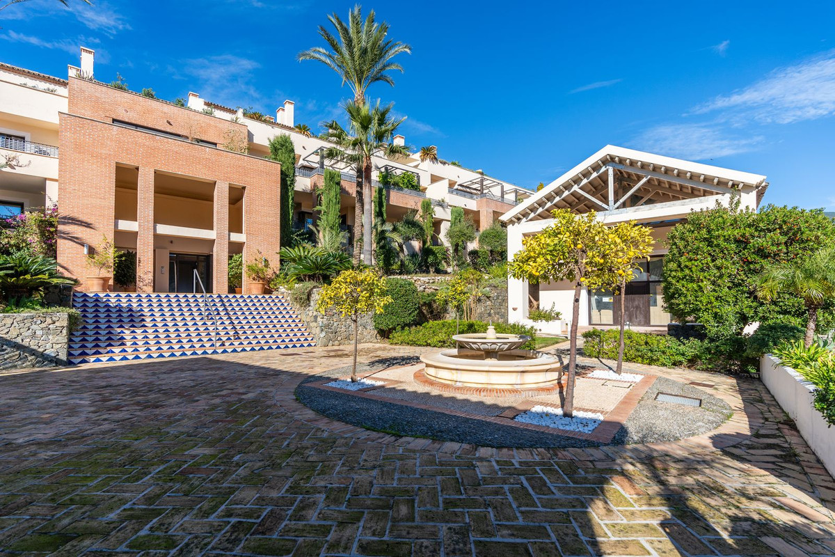Te koop Herenhuis Costa Del Sol Benahavís € 695.000,-