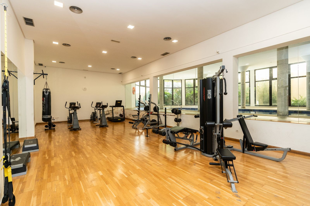 Te koop Herenhuis Costa Del Sol Benahavís € 695.000,-