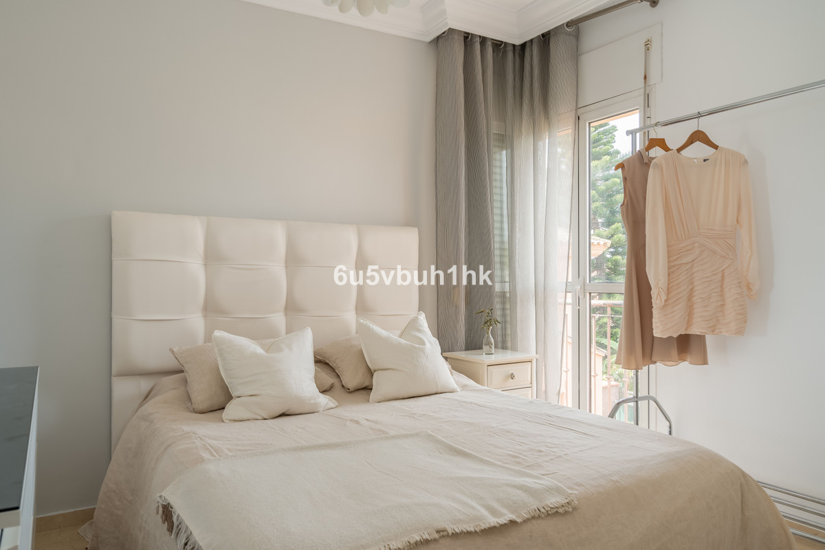 Te koop Herenhuis Costa Del Sol Sierrezuela € 781.000,-