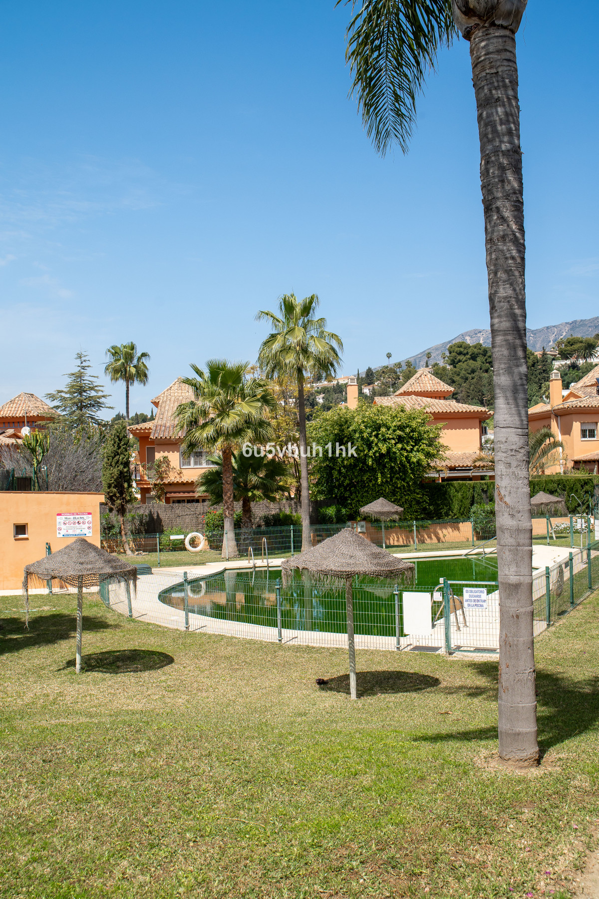 Te koop Herenhuis Costa Del Sol Sierrezuela € 781.000,-