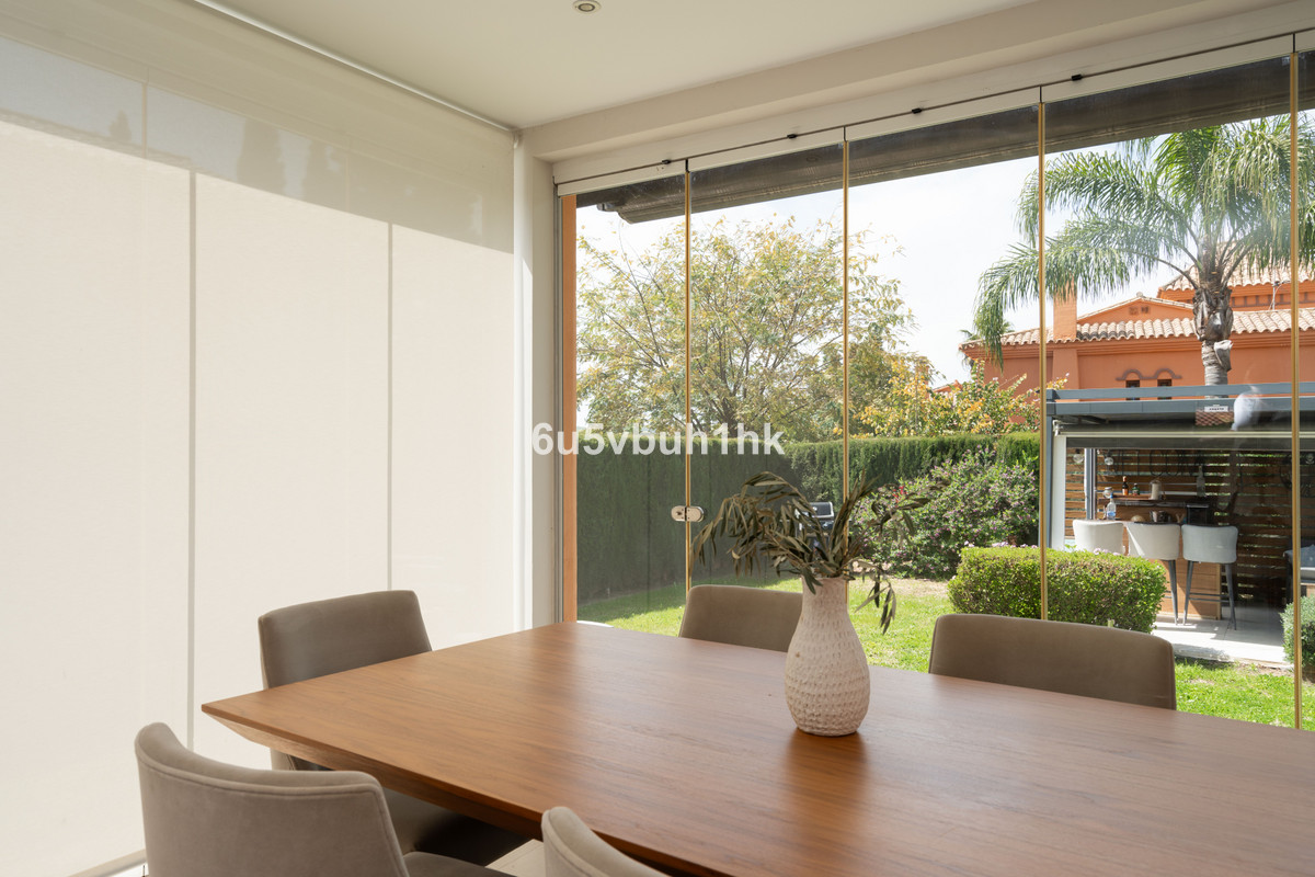 Te koop Herenhuis Costa Del Sol Sierrezuela € 781.000,-