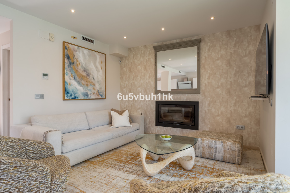 Te koop Herenhuis Costa Del Sol Sierrezuela € 781.000,-