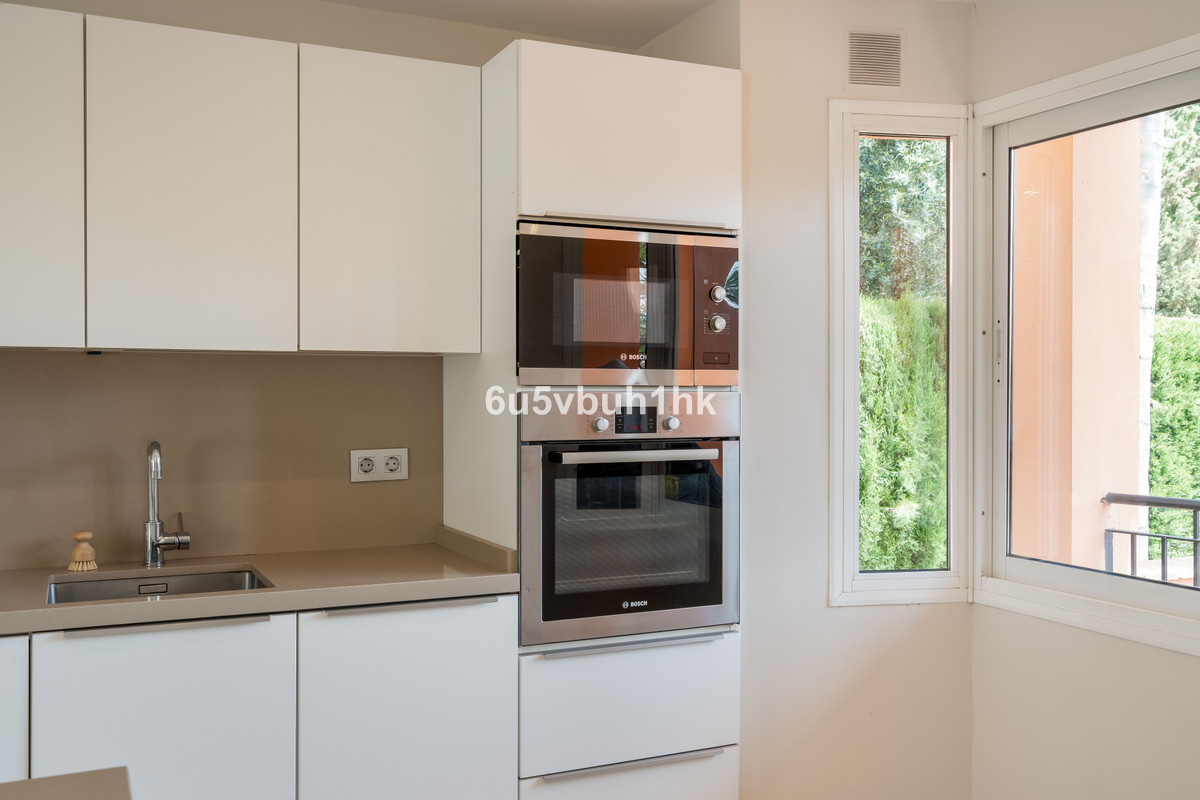 Te koop Herenhuis Costa Del Sol Sierrezuela € 781.000,-