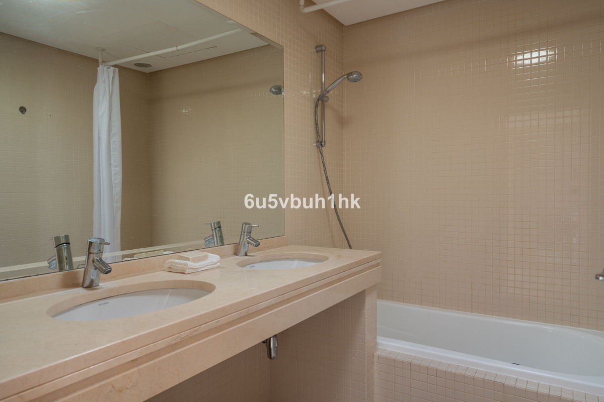 Te koop Half vrijstaand huis Costa Del Sol Benalmadena Pueblo € 890.000,-