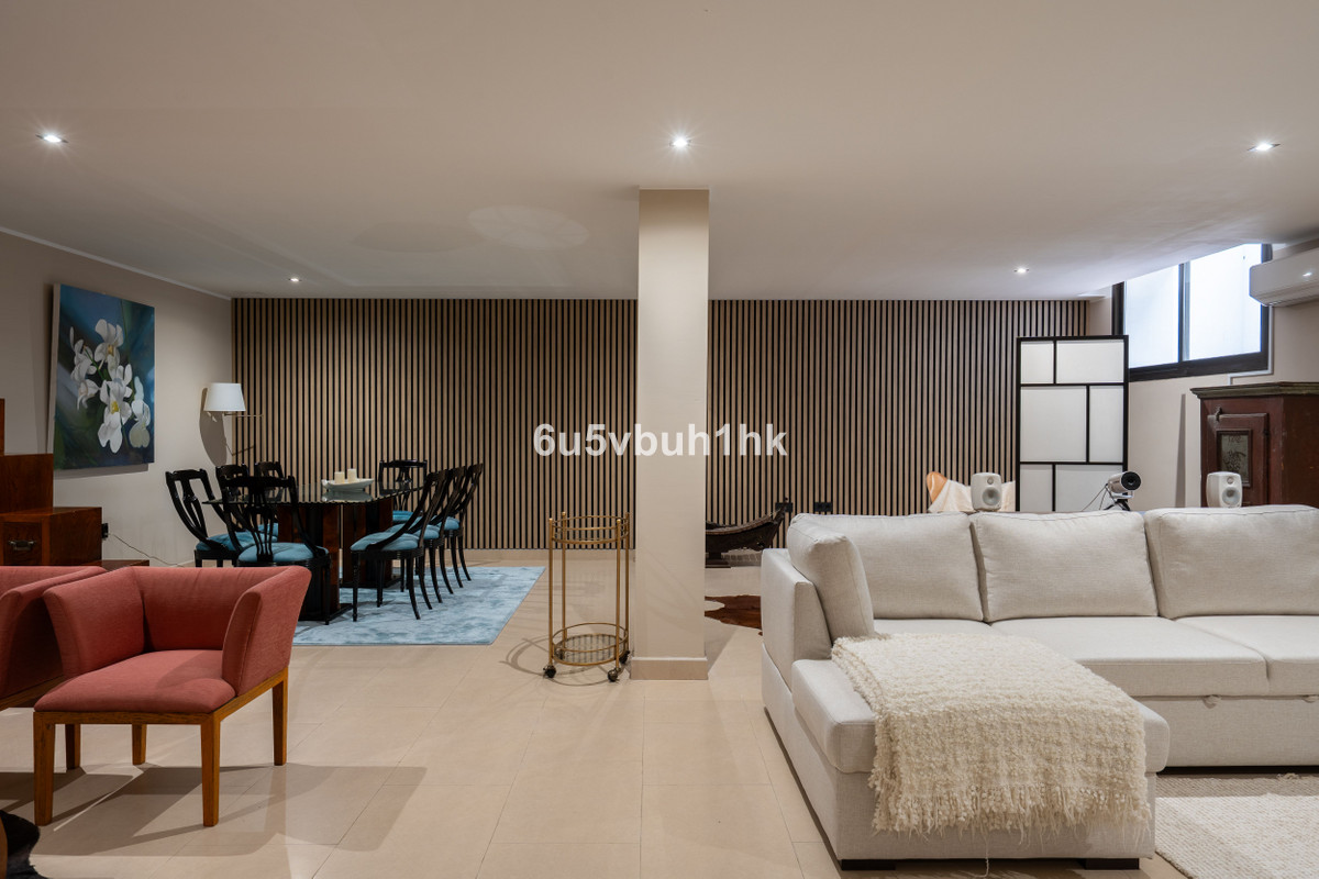 Te koop Half vrijstaand huis Costa Del Sol Benalmadena Pueblo € 890.000,-