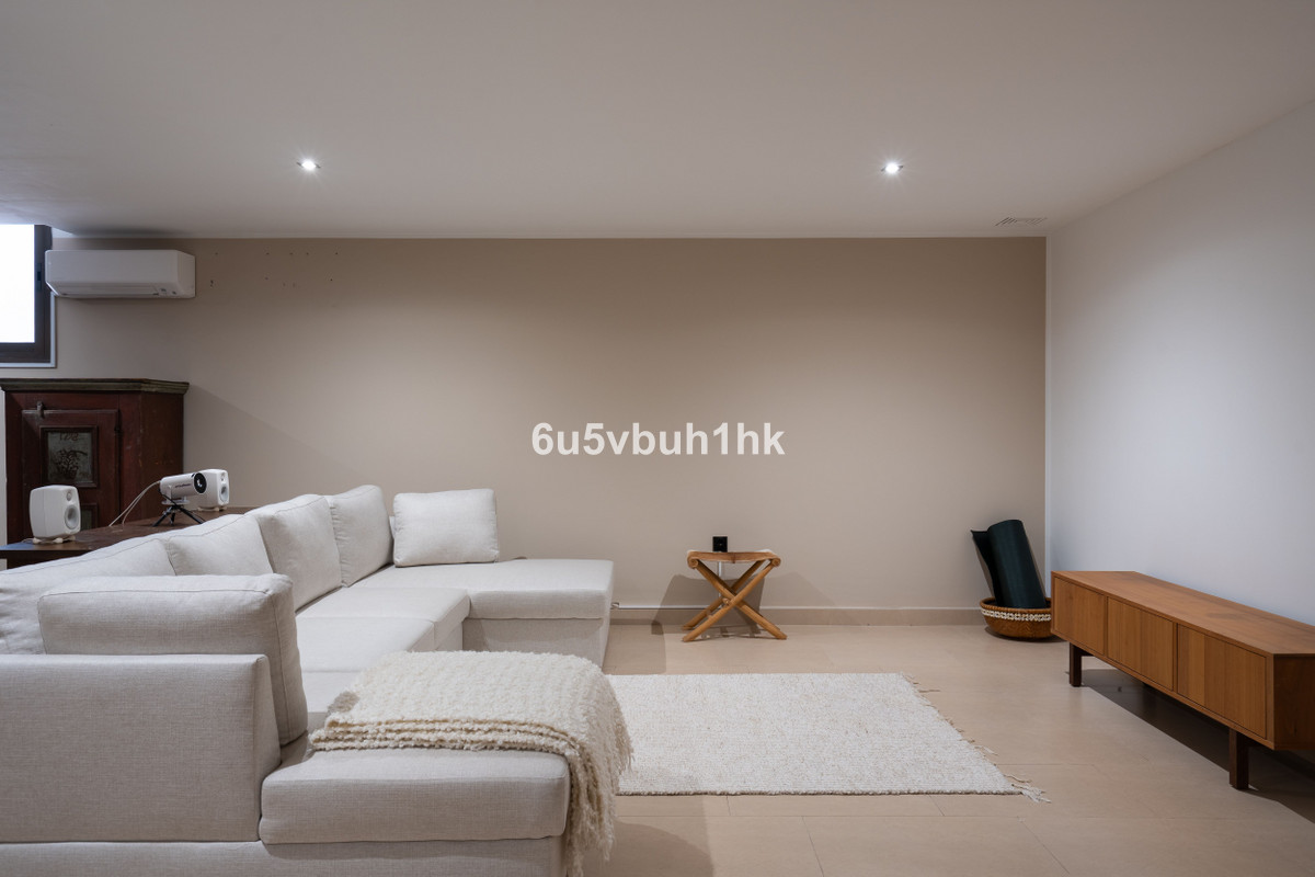 Te koop Half vrijstaand huis Costa Del Sol Benalmadena Pueblo € 890.000,-