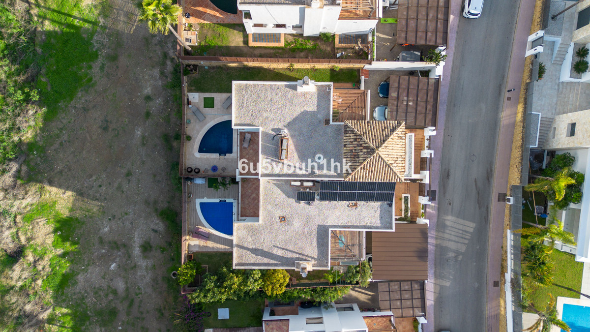 Te koop Half vrijstaand huis Costa Del Sol Benalmadena Pueblo € 890.000,-