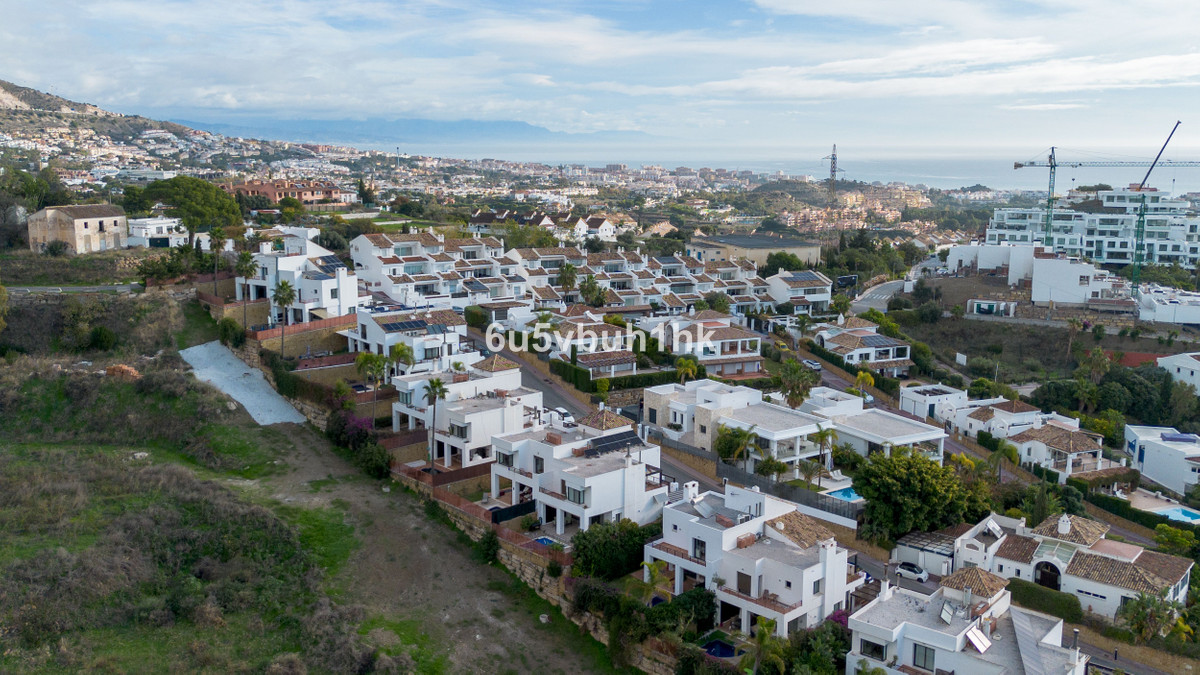 Te koop Half vrijstaand huis Costa Del Sol Benalmadena Pueblo € 890.000,-