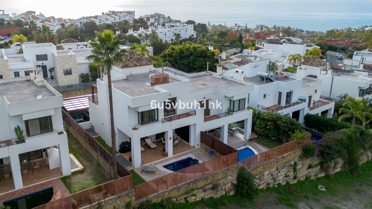 Te koop Half vrijstaand huis Costa Del Sol Benalmadena Pueblo € 890.000,-