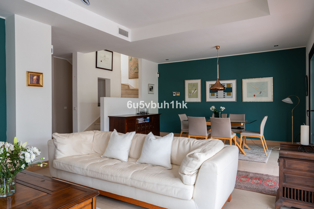 Te koop Half vrijstaand huis Costa Del Sol Benalmadena Pueblo € 890.000,-