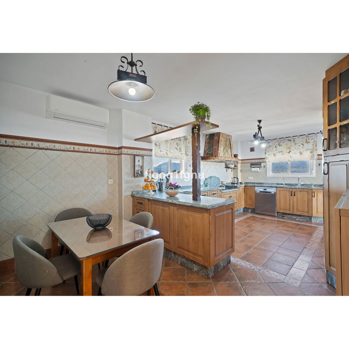 Te koop Vrijstaande Villa Costa Del Sol Coín € 495.000,-