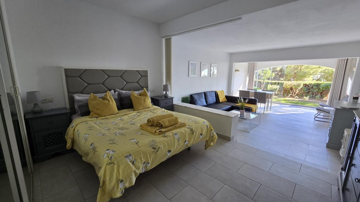 Te koop Ground Floor Studio Costa Del Sol Miraflores € 259.000,-