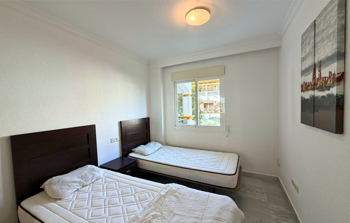 Te koop Middle Floor Apartment Costa Del Sol Puerto Banús € 410.000,-