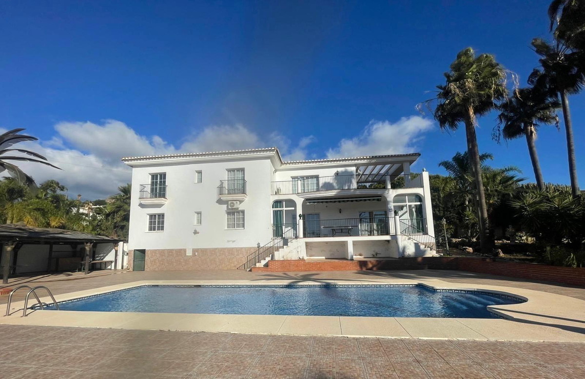 Te koop Vrijstaande Villa Costa Del Sol Benalmadena € 2.600.000,-