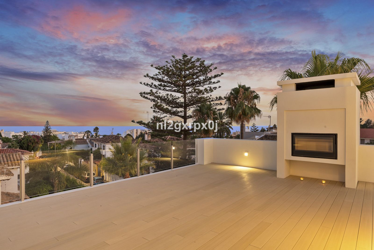 Te koop Vrijstaande Villa Costa Del Sol Marbella € 3.200.000,-