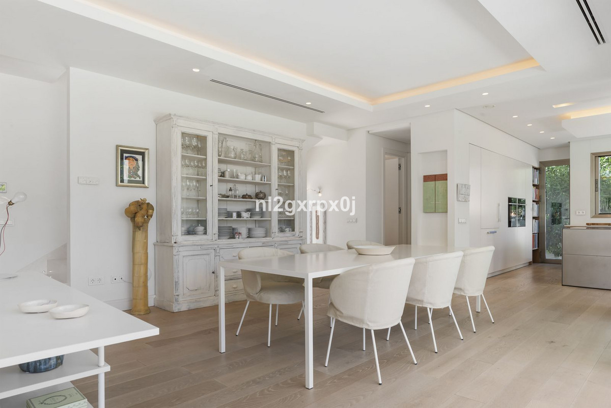 Te koop Vrijstaande Villa Costa Del Sol Marbella € 3.200.000,-