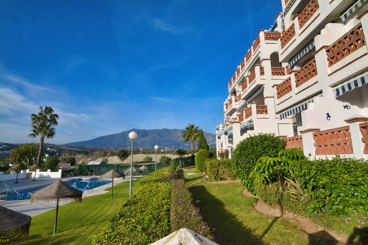 Te koop Middle Floor Apartment Costa Del Sol Mijas Golf € 305.000,-