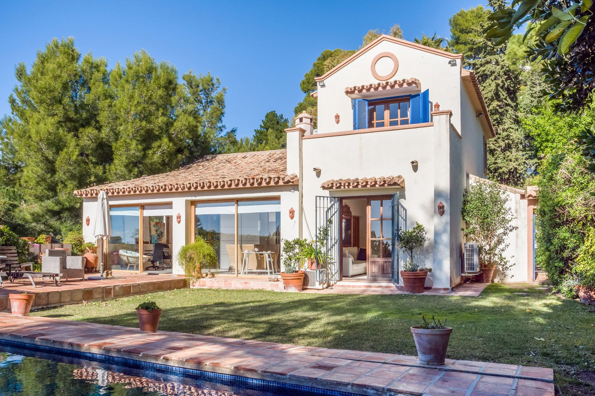 Te koop Vrijstaande Villa Costa Del Sol El Madroñal € 1.695.000,-