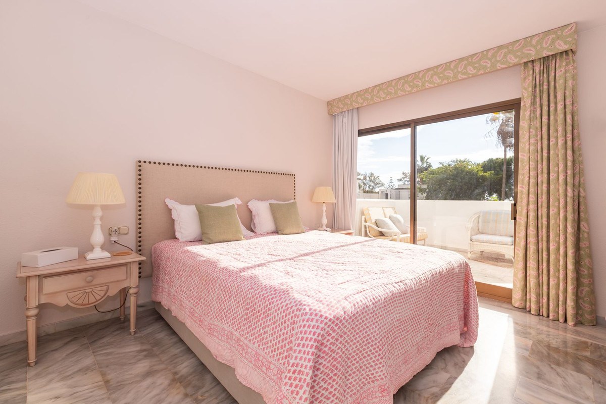 Te koop Penthouse Duplex Costa Del Sol Elviria € 795.000,-