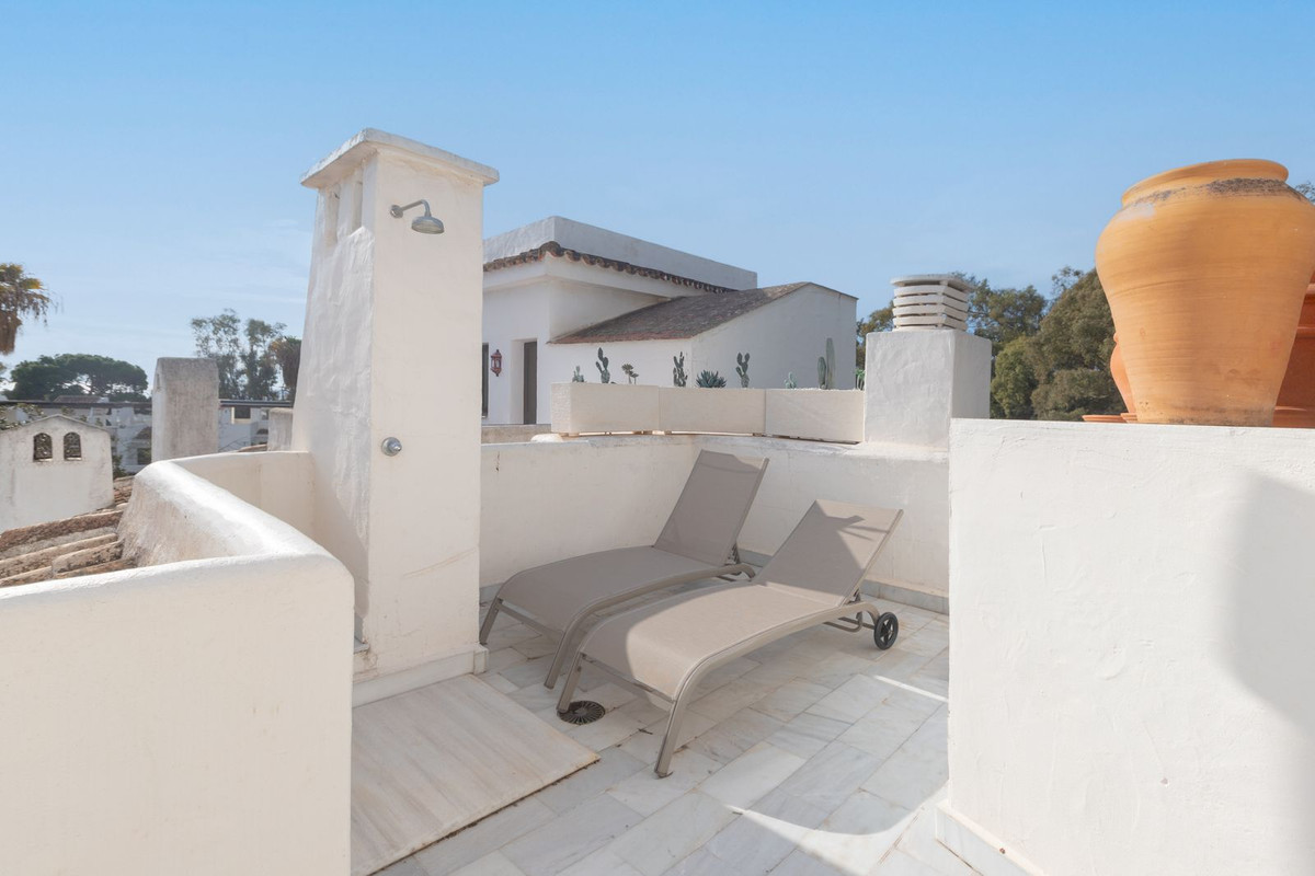 Te koop Penthouse Duplex Costa Del Sol Elviria € 795.000,-