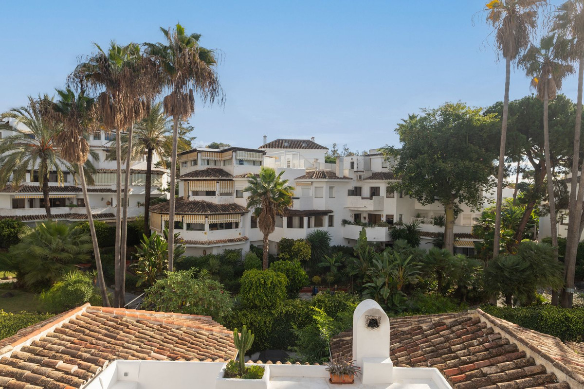Te koop Penthouse Duplex Costa Del Sol Elviria € 795.000,-