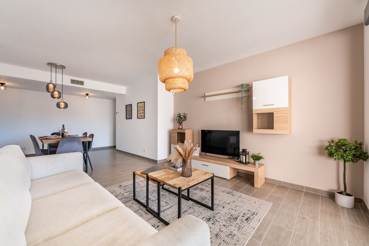 Te koop Middle Floor Apartment Costa Del Sol La Cala Golf € 395.000,-