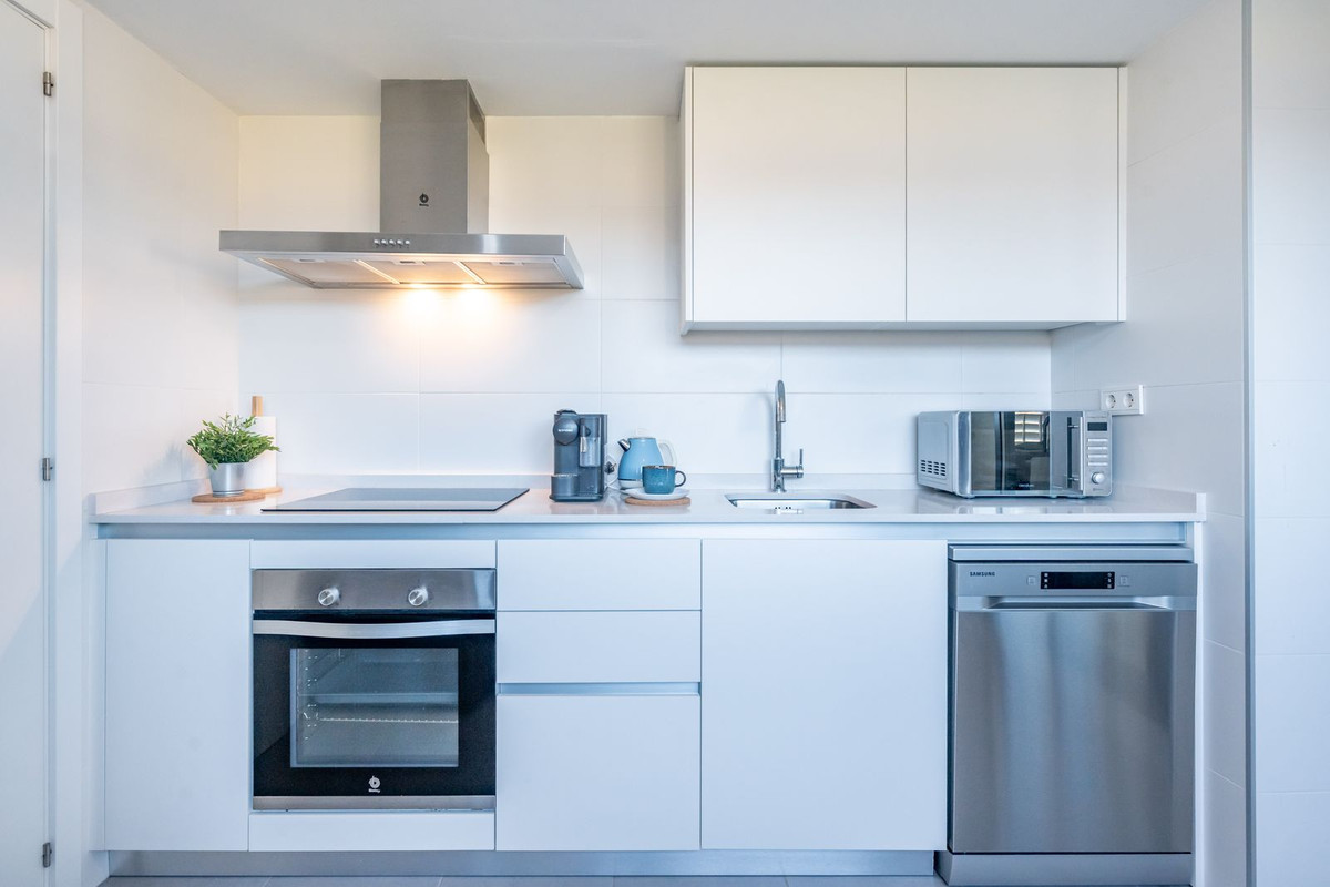 Te koop Middle Floor Apartment Costa Del Sol La Cala Golf € 395.000,-