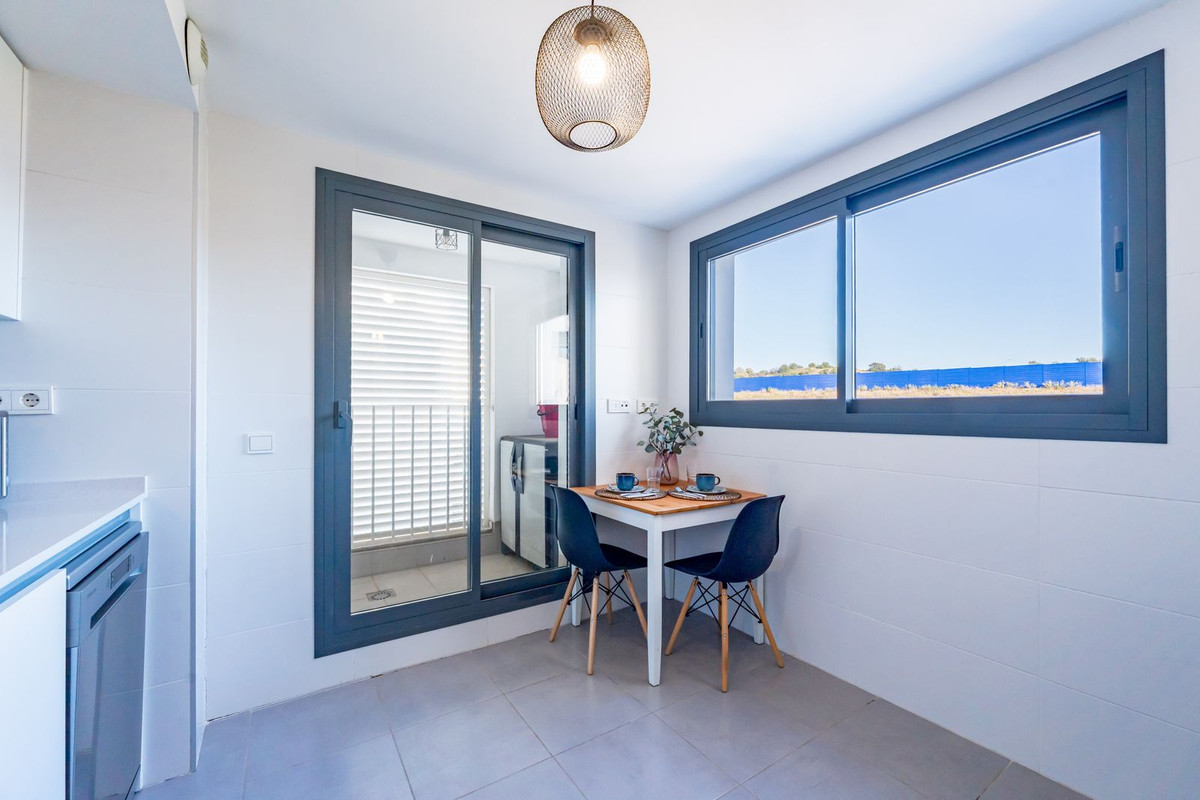 Te koop Middle Floor Apartment Costa Del Sol La Cala Golf € 395.000,-