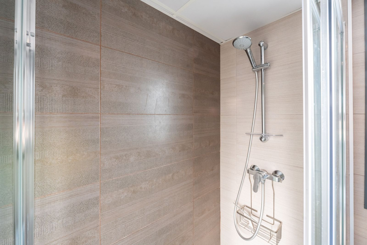 Te koop Middle Floor Apartment Costa Del Sol La Cala Golf € 395.000,-