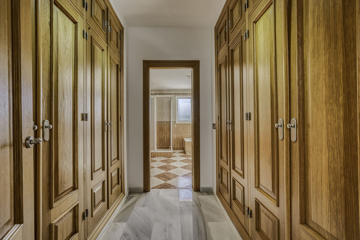 Te koop Vrijstaande Villa Costa Del Sol El Rosario € 2.000.000,-