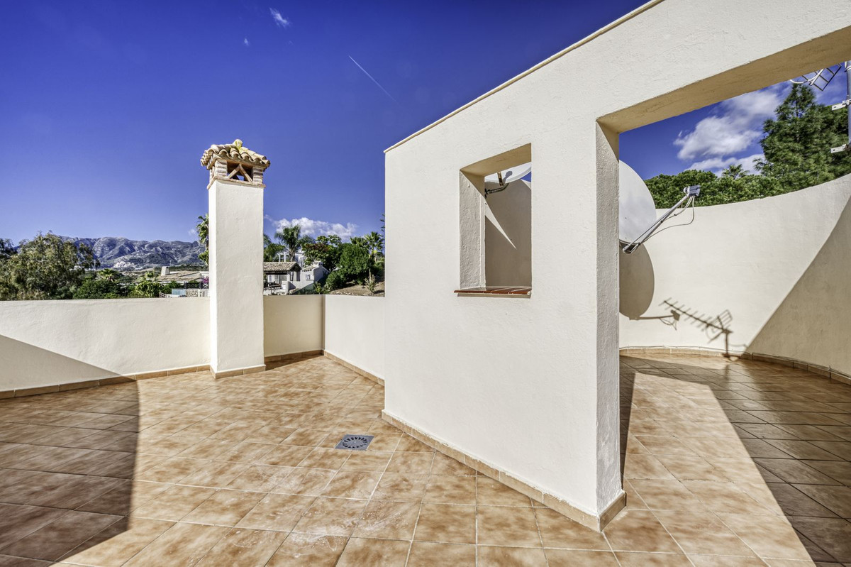 Te koop Vrijstaande Villa Costa Del Sol El Rosario € 2.000.000,-