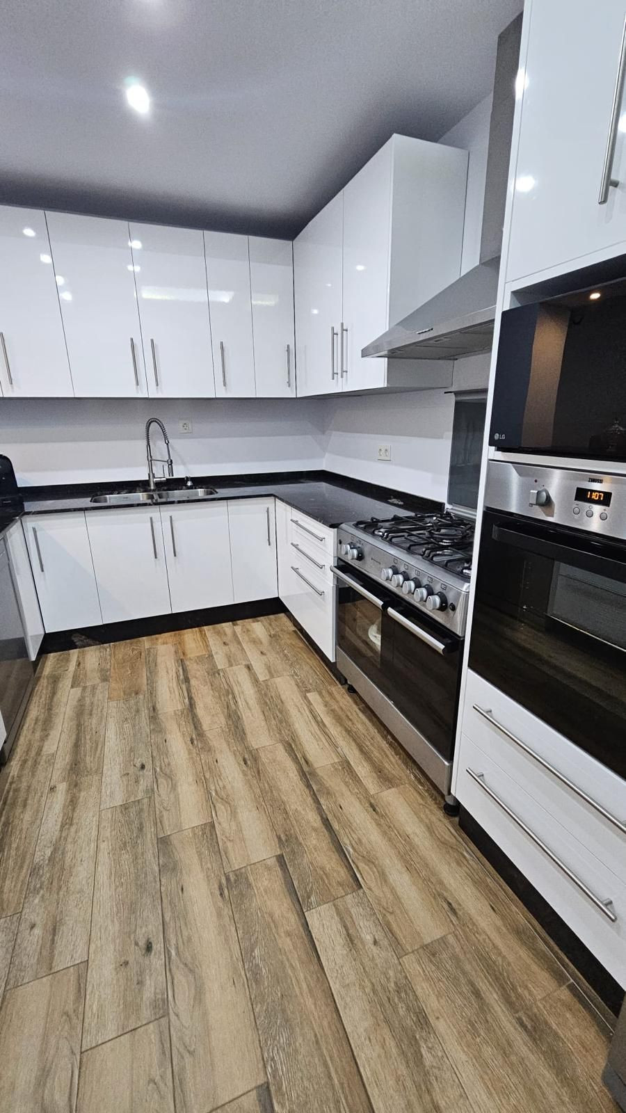 Te koop Gelijkvloers appartement Costa Del Sol Coín € 265.000,-